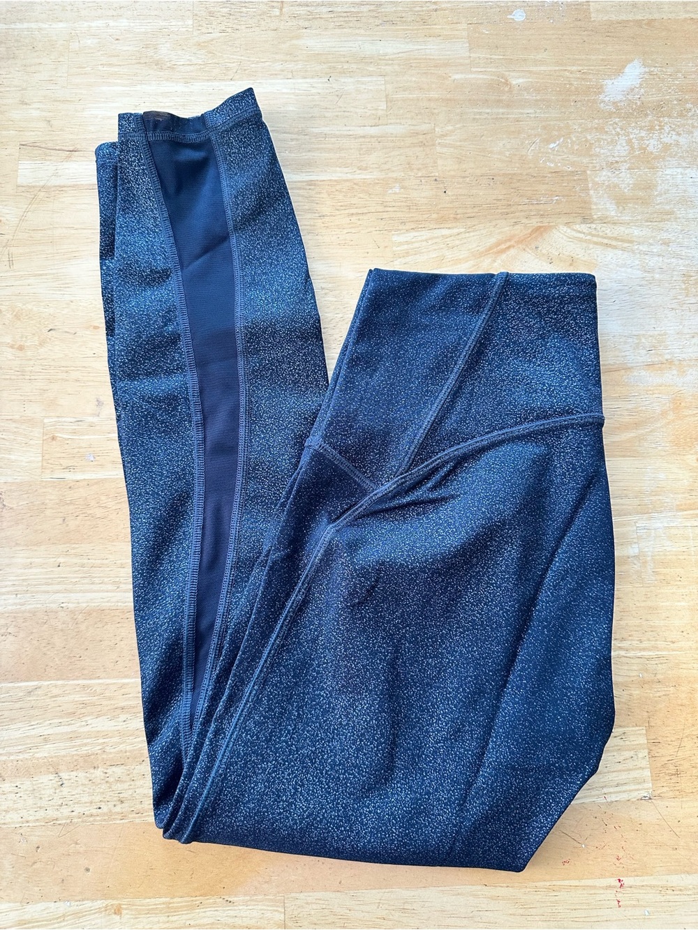 Lululemon leggings size 4